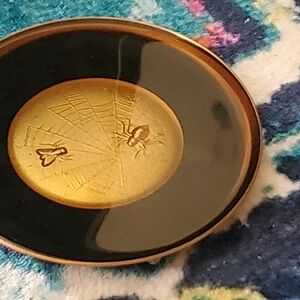 Gold and Black Spider Web Plate